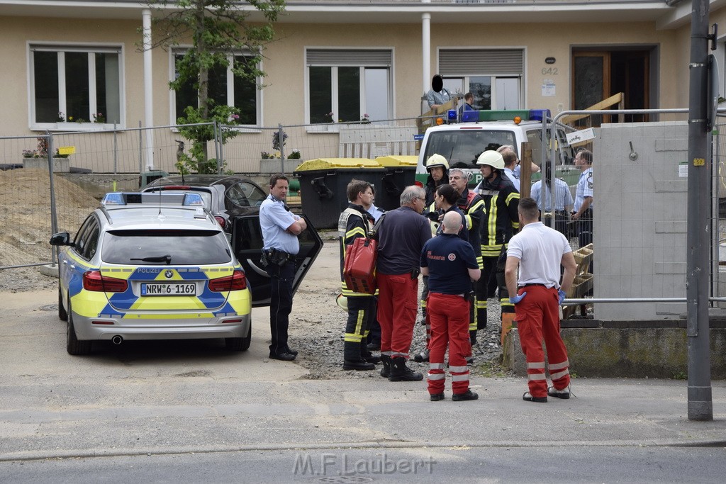 Einsatz BF Koeln Koeln Brueck Bruecker Mauspfad P57.JPG - Miklos Laubert